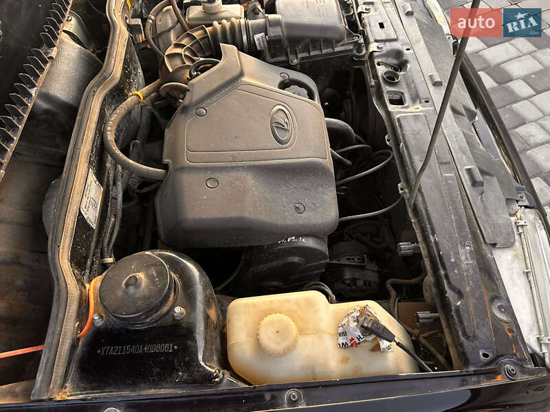 Седан ВАЗ / Lada 2115 Samara 2010 в Вижниці