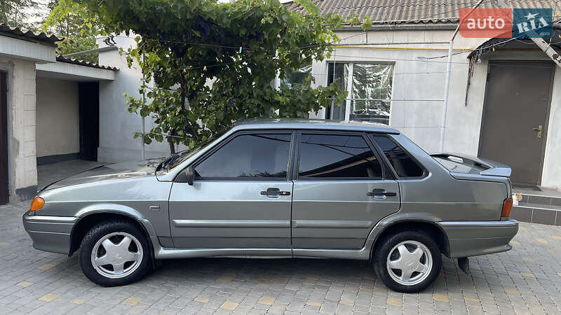 Седан ВАЗ / Lada 2115 Samara 2010 в Врадиевке