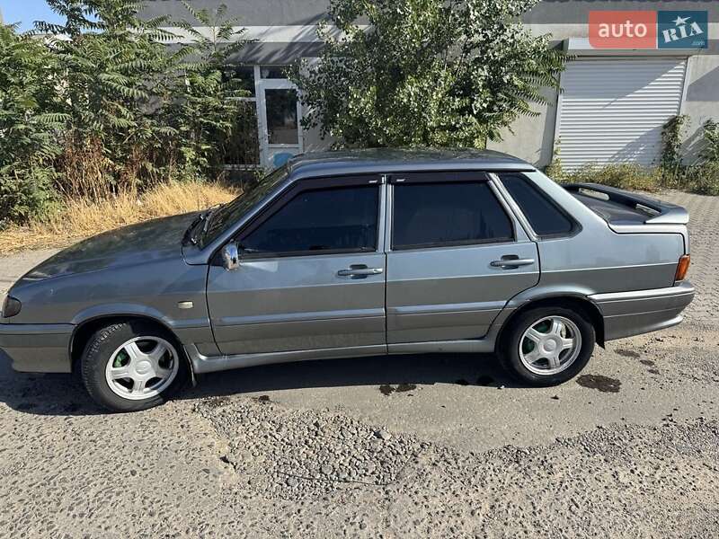 Седан ВАЗ / Lada 2115 Samara 2005 в Черноморске