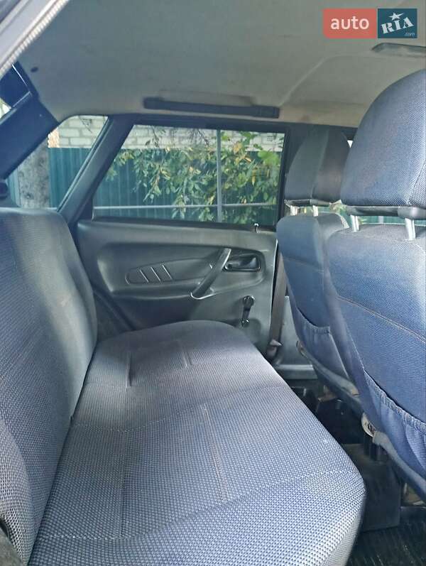 Седан ВАЗ / Lada 2115 Samara 2012 в Ізюмі