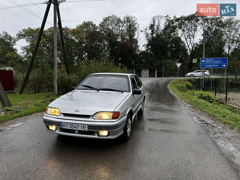 Седан ВАЗ / Lada 2115 Samara 2006 в Надворной