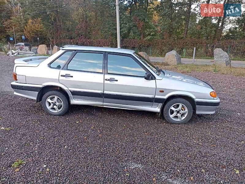 Седан ВАЗ / Lada 2115 Samara 2004 в Львове