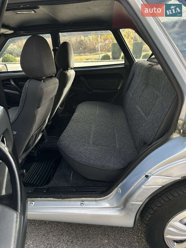 Седан ВАЗ / Lada 2115 Samara 2004 в Дніпрі