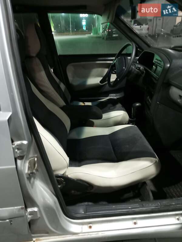 Седан ВАЗ / Lada 2115 Samara 2007 в Луцке фото 4 Седан ВАЗ / Lada 2115 Samara 2007 в Луцке