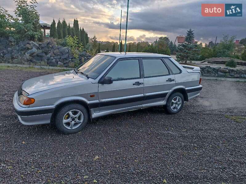 Седан ВАЗ / Lada 2115 Samara 2004 в Львові