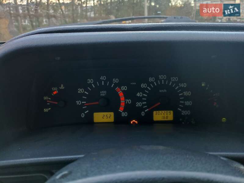 Седан ВАЗ / Lada 2115 Samara 2004 в Львові