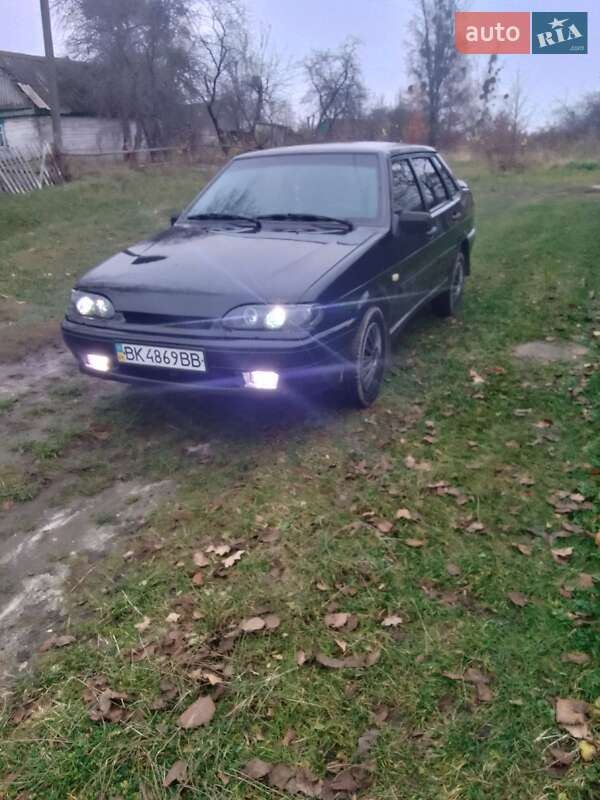 Седан ВАЗ / Lada 2115 Samara 2012 в Олевске
