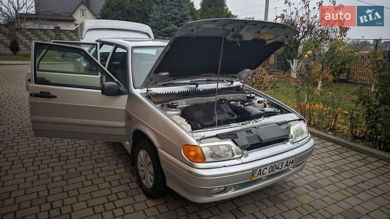 Седан ВАЗ / Lada 2115 Samara 2009 в Рівному