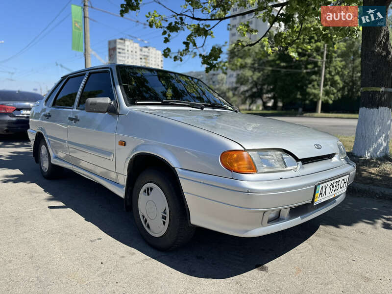 Седан ВАЗ / Lada 2115 Samara 2010 в Харькове