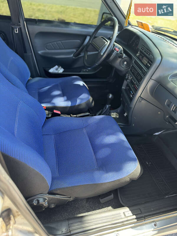 Седан ВАЗ / Lada 2115 Samara 2010 в Харькове