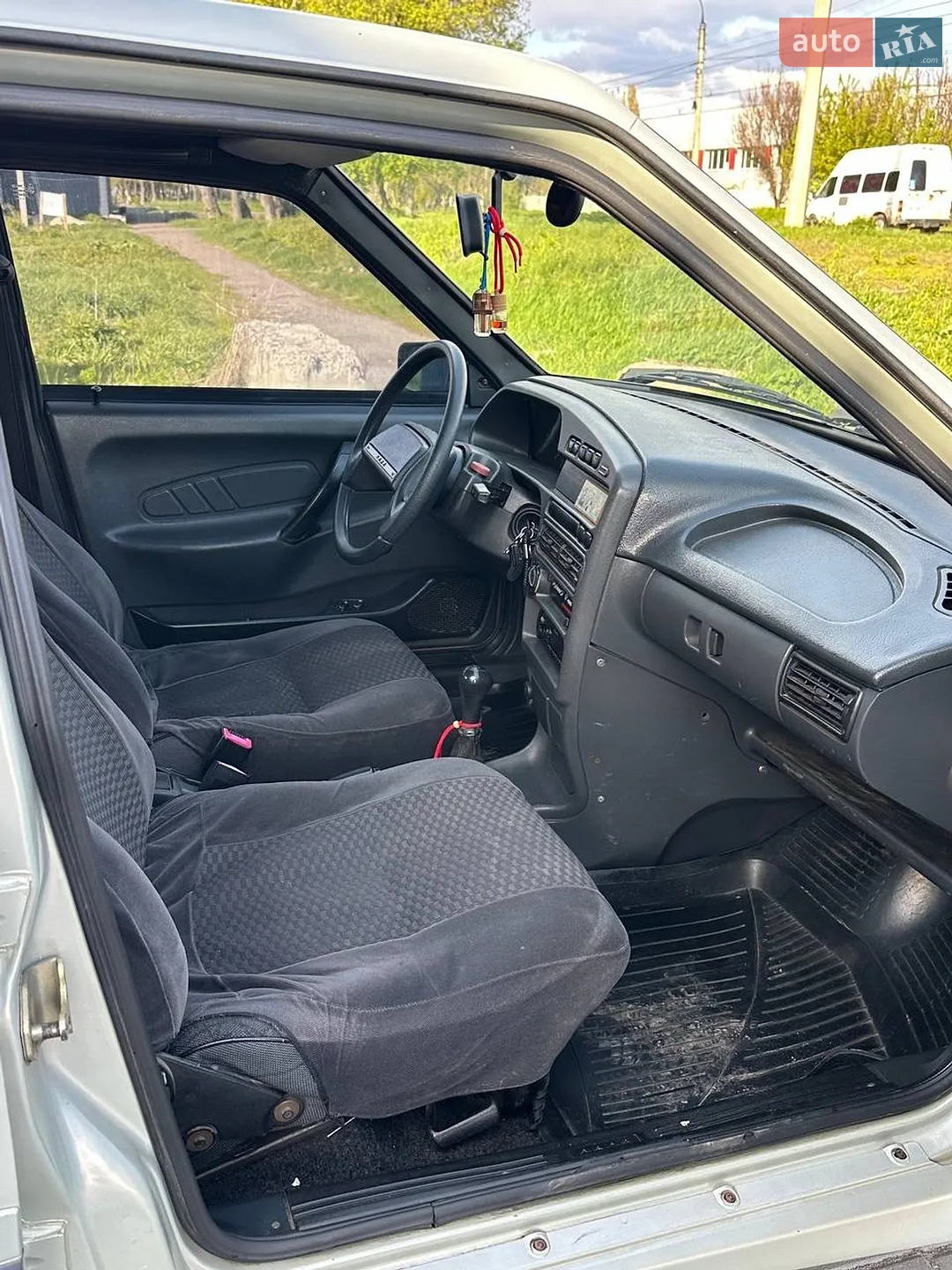 ВАЗ / Lada 2115 Samara 2005 VIN XTA21150053984482 фото оголошення 22 з 31