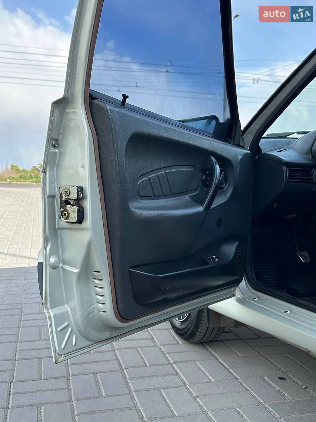 ВАЗ / Lada 2115 Samara 2005 VIN XTA21150053984482 фото оголошення 29 з 31