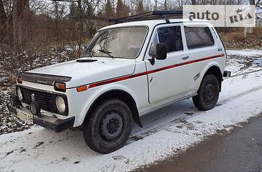 Позашляховик / Кросовер ВАЗ / Lada 2121 Нива 1983 в Кам'янець-Подільському