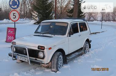 Внедорожник / Кроссовер ВАЗ / Lada 2121 Нива 1998 в Тернополе