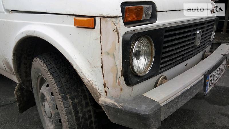 Позашляховик / Кросовер ВАЗ / Lada 2121 Нива 1993 в Кам'янець-Подільському
