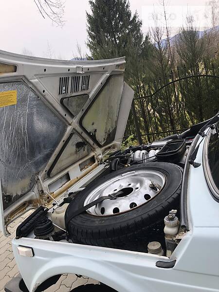Позашляховик / Кросовер ВАЗ / Lada 2121 Нива 2008 в Сваляві