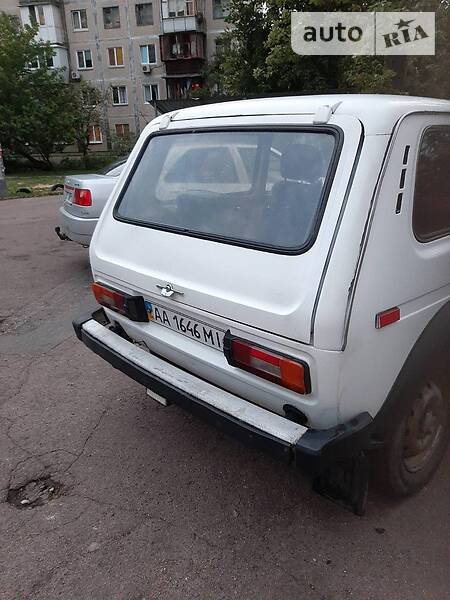 Универсал ВАЗ / Lada 2121 Нива 1981 в Киеве