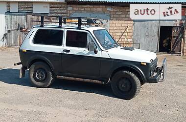 Внедорожник / Кроссовер ВАЗ / Lada 2121 Нива 1910 в Изюме