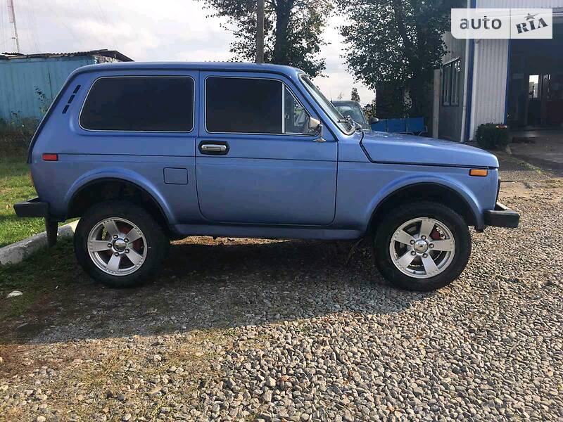 Внедорожник / Кроссовер ВАЗ / Lada 2121 Нива 1983 в Виннице