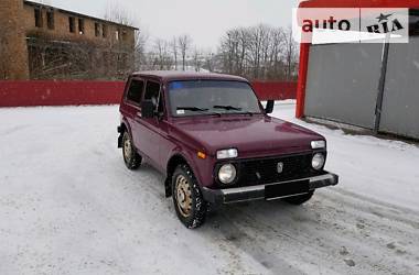 Хэтчбек ВАЗ / Lada 2121 Нива 1983 в Кременце