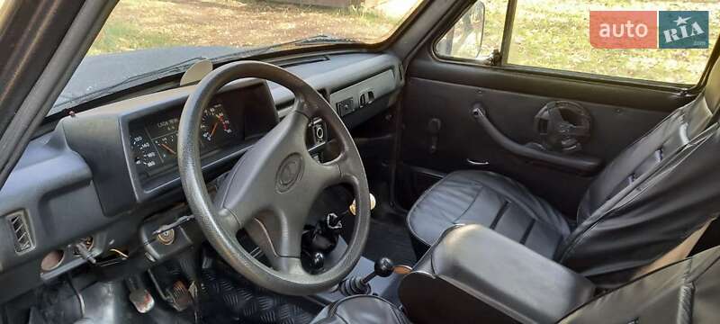 Позашляховик / Кросовер ВАЗ / Lada 2121 Нива 1990 в Арцизові