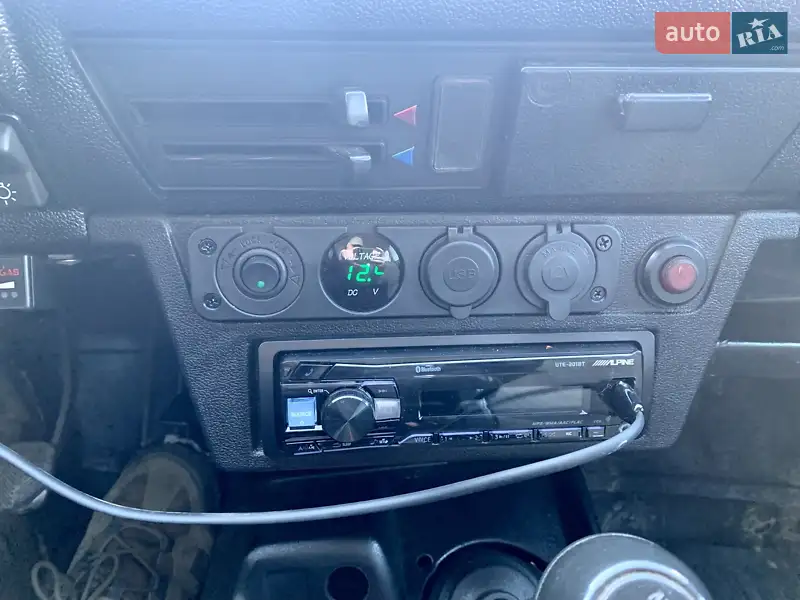 ВАЗ / Lada 2121 Нива 1992