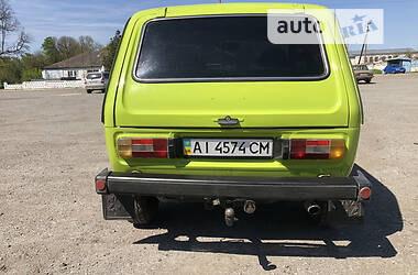 Внедорожник / Кроссовер ВАЗ / Lada 2121 Нива 1984 в Березане