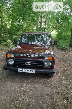 Универсал ВАЗ / Lada 2121 Нива 1989 в Черновцах