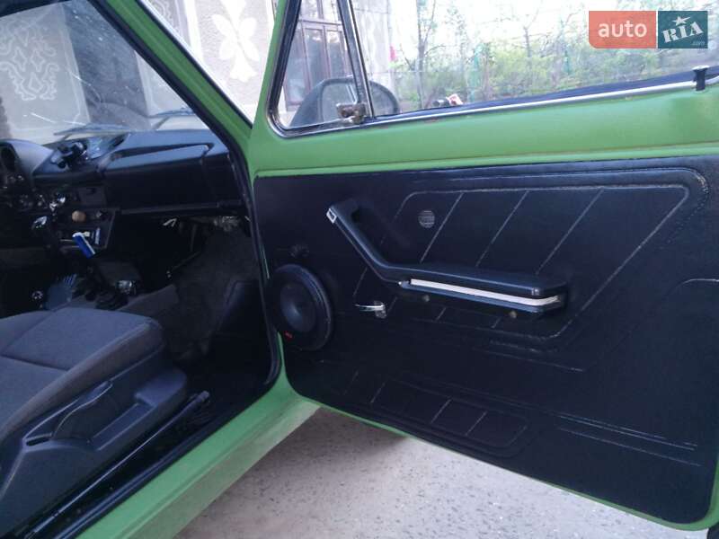 Позашляховик / Кросовер ВАЗ / Lada 2121 Нива 1980 в Білгороді-Дністровському