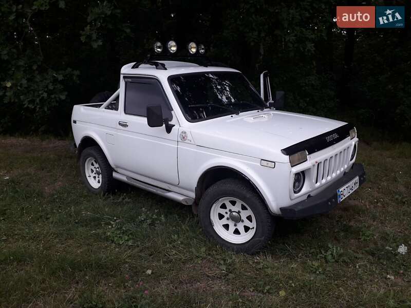 Позашляховик / Кросовер ВАЗ / Lada 2121 Нива 1986 в Львові