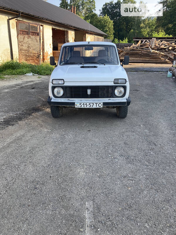 Внедорожник / Кроссовер ВАЗ / Lada 2121 Нива 1989 в Бориславе
