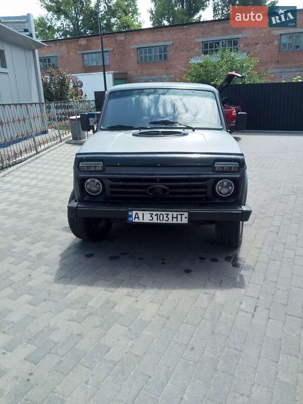 Позашляховик / Кросовер ВАЗ / Lada 2121 Нива 1985 в Лубнах