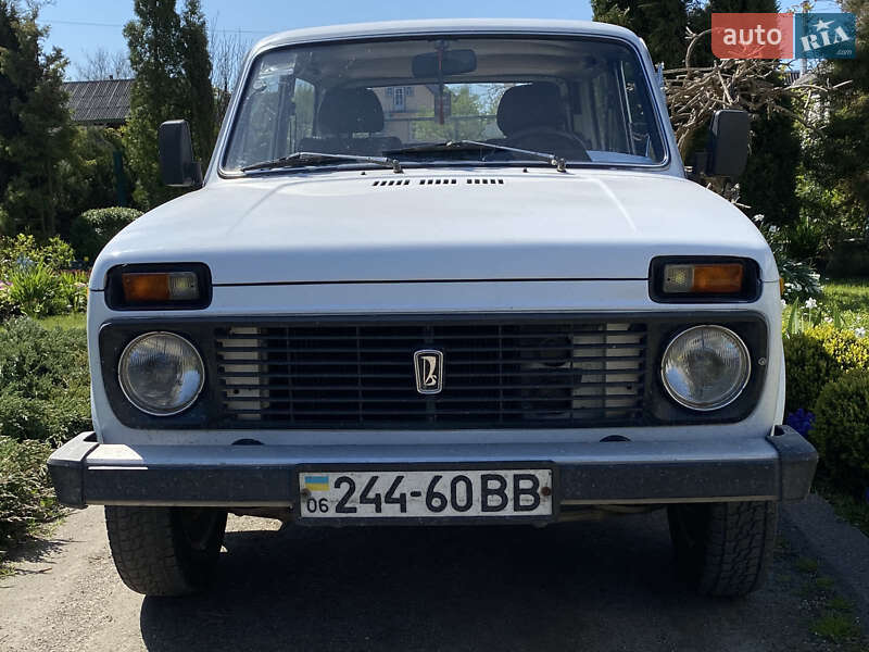 Позашляховик / Кросовер ВАЗ / Lada 2121 Нива 1989 в Коростені
