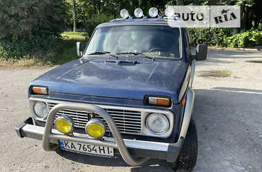 Позашляховик / Кросовер ВАЗ / Lada 2121 Нива 1990 в Боярці