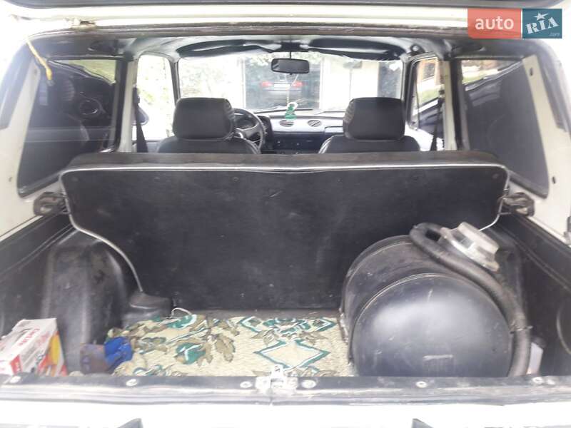 Позашляховик / Кросовер ВАЗ / Lada 2121 Нива 1990 в Чорткові