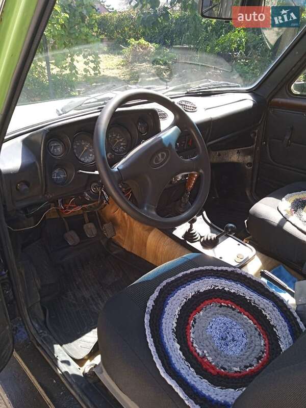 Позашляховик / Кросовер ВАЗ / Lada 2121 Нива 1992 в Овідіополі
