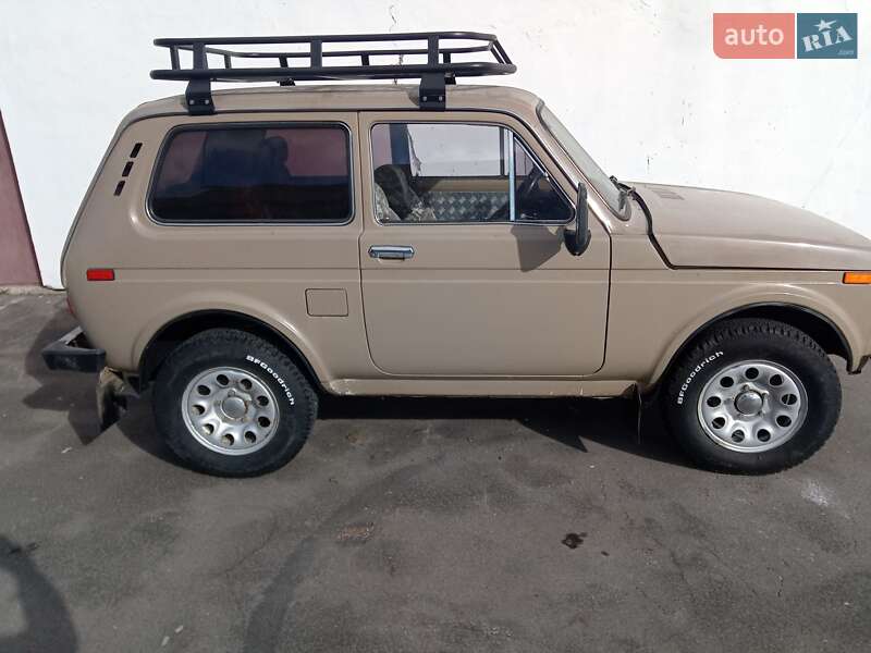 ВАЗ / Lada 2121 Нива 1989 ВАЗ / Lada 2121 Нива 1989