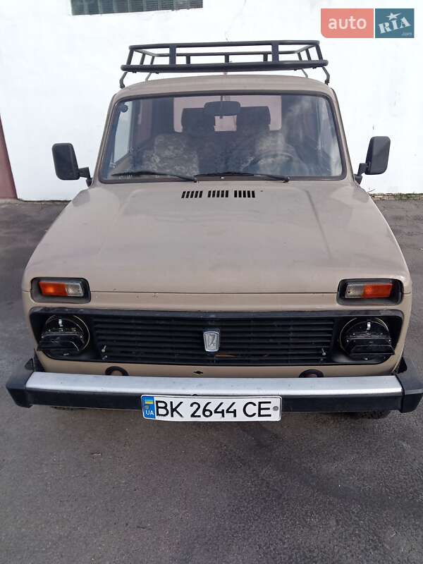 Внедорожник / Кроссовер ВАЗ / Lada 2121 Нива 1989 в Березному