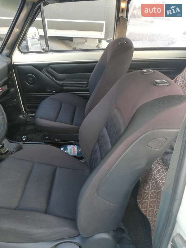 Позашляховик / Кросовер ВАЗ / Lada 2121 Нива 1991 в Полтаві