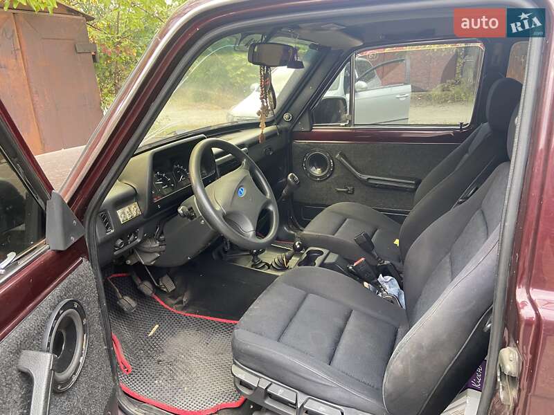 Позашляховик / Кросовер ВАЗ / Lada 2121 Нива 1989 в Запоріжжі