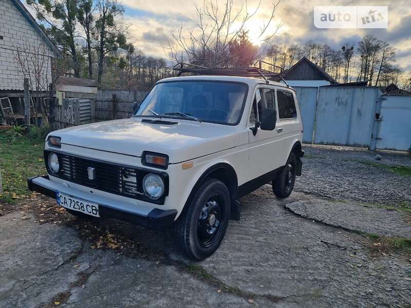 Внедорожник / Кроссовер ВАЗ / Lada 2121 Нива 1987 в Каневе