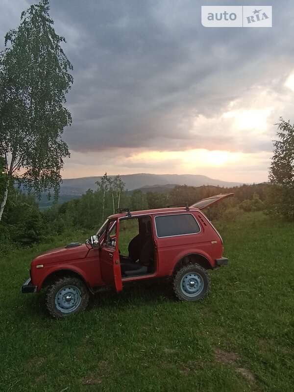 Внедорожник / Кроссовер ВАЗ / Lada 2121 Нива 1980 в Сваляве