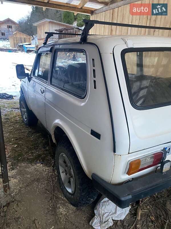 Внедорожник / Кроссовер ВАЗ / Lada 2121 Нива 1985 в Путиле