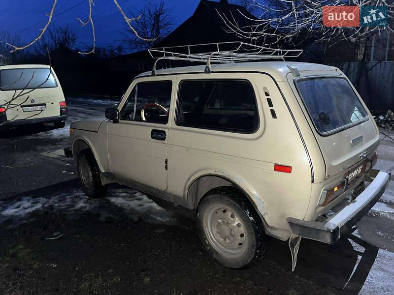 Внедорожник / Кроссовер ВАЗ / Lada 2121 Нива 1981 в Первомайске фото 3 Внедорожник / Кроссовер ВАЗ / Lada 2121 Нива 1981 в Первомайске