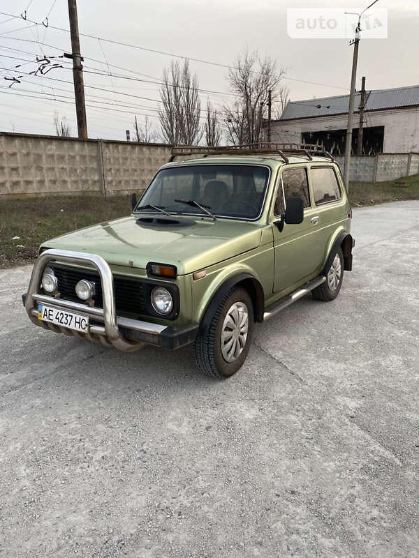 Внедорожник / Кроссовер ВАЗ / Lada 2121 Нива 1982 в Кривом Роге