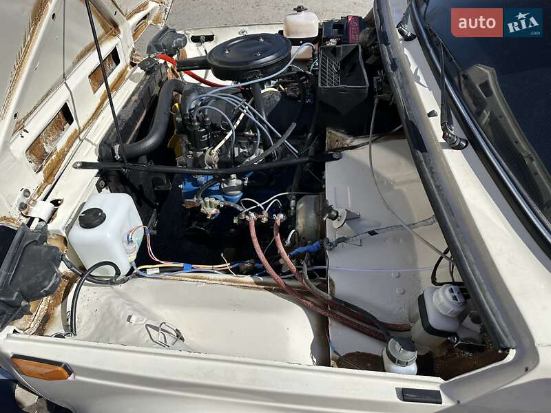 Внедорожник / Кроссовер ВАЗ / Lada 2121 Нива 1983 в Запорожье