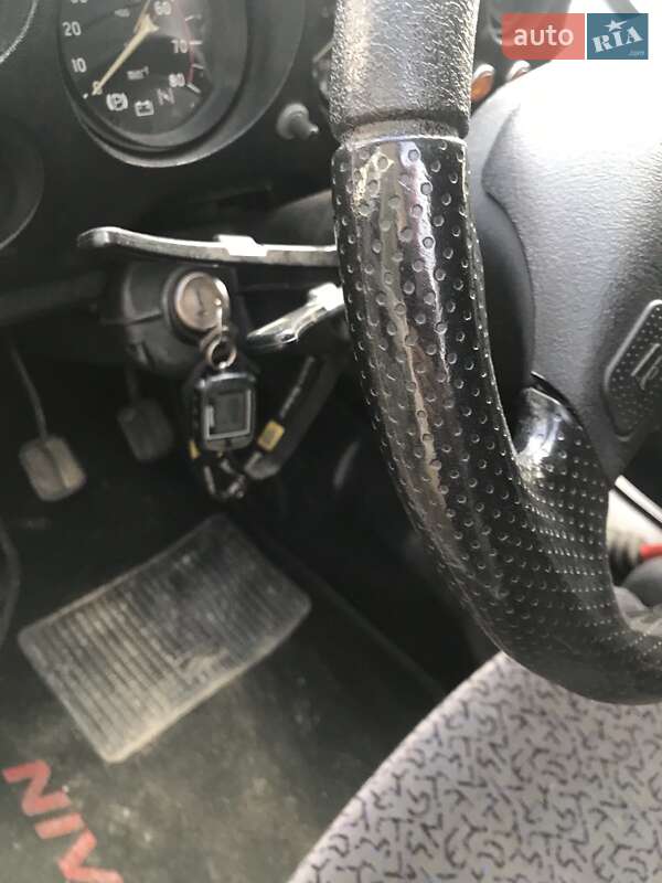 Внедорожник / Кроссовер ВАЗ / Lada 2121 Нива 1991 в Житомире