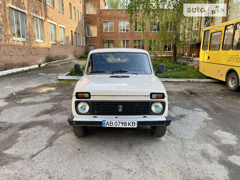 Внедорожник / Кроссовер ВАЗ / Lada 2121 Нива 1987 в Могилев-Подольске