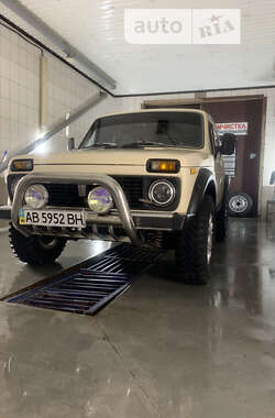 Внедорожник / Кроссовер ВАЗ / Lada 2121 Нива 1988 в Могилев-Подольске