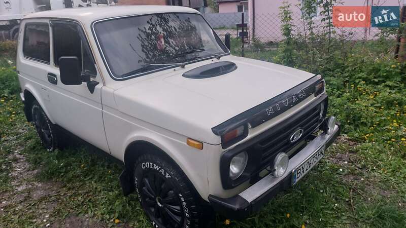 Внедорожник / Кроссовер ВАЗ / Lada 2121 Нива 1988 в Хмельницком